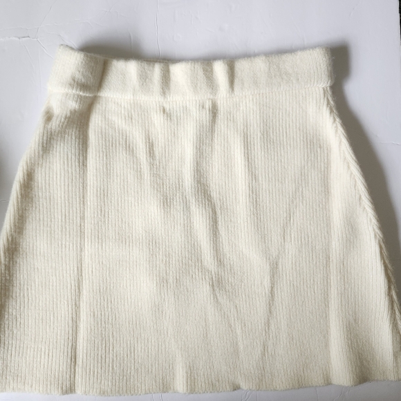 Jacquie The Label Cream Knit A-line Mini Skirt Size Small - Picture 4 of 8